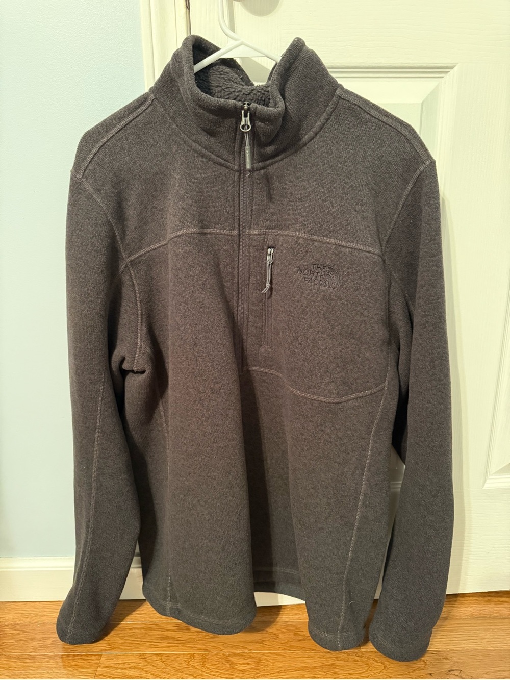The North Face Men’s Full-Zip Fleece Pullover — Charcoal